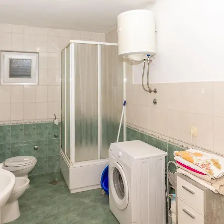 Apartman Maja 1
