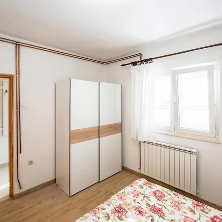 Maja 1 Apartman *